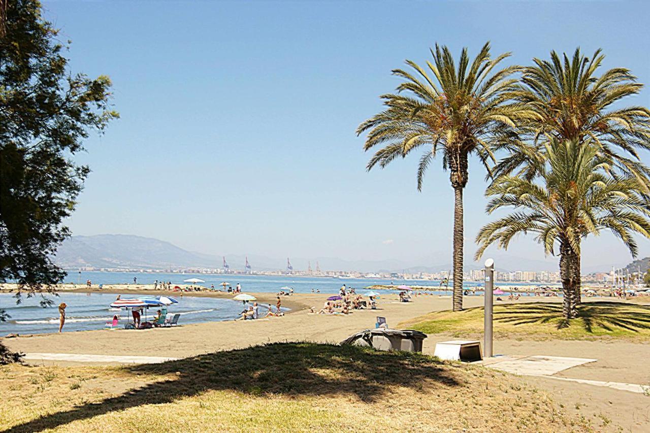 Primera Línea en Málaga Capital Esterno foto